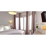 Ours Blanc - Wilson Hotel 4*
