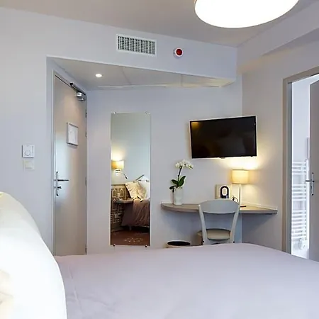 Hotel Ours Blanc - Wilson 4*