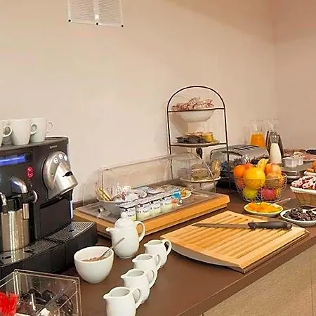 Ours Blanc - Wilson Hotel 4*