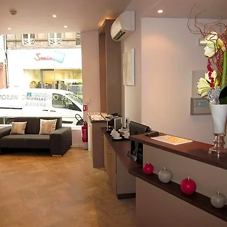 Hotel Ours Blanc - Wilson 4*