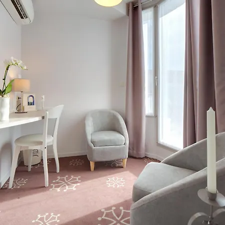 מלון Ours Blanc - Wilson 4*