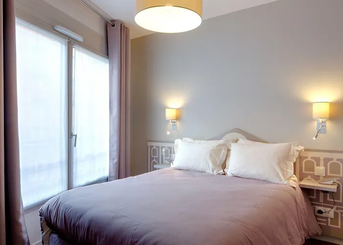 Ours Blanc - Wilson Отель