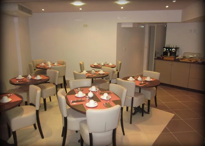 Otel Ours Blanc - Wilson Toulouse