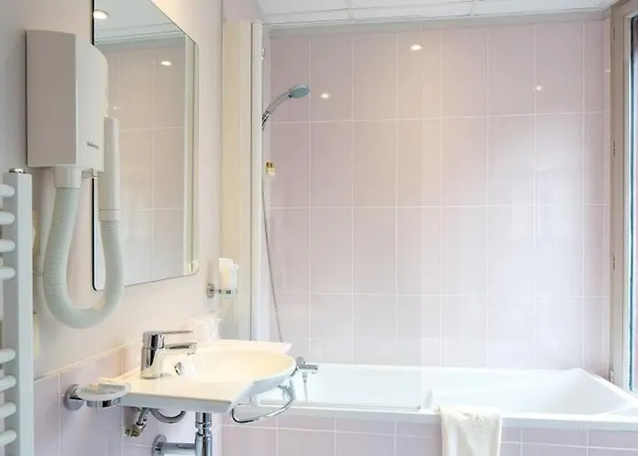 Ours Blanc - Wilson Otel Toulouse