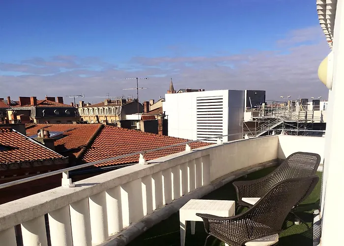 Ours Blanc - Wilson Otel Toulouse