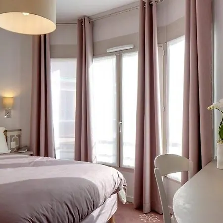 Hotel Ours Blanc - Wilson 4*